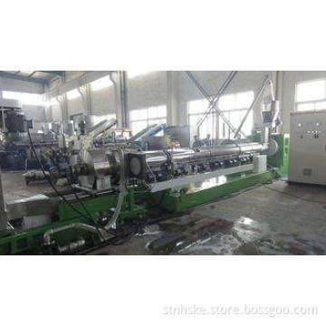 Waste PET plastic bottle recycling machinery / equipment wi
